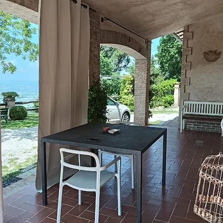 Belvedere Bed & Breakfast Campello sul Clitunno